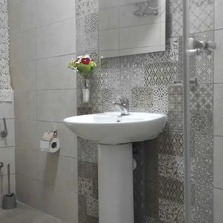 San Salvatore Гостевой дом Сент Джулианс