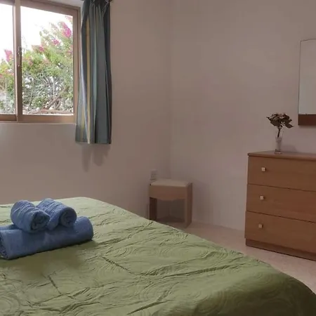 San Salvatore * Сент Джулианс