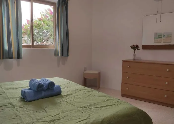 San Salvatore * St. Julian's