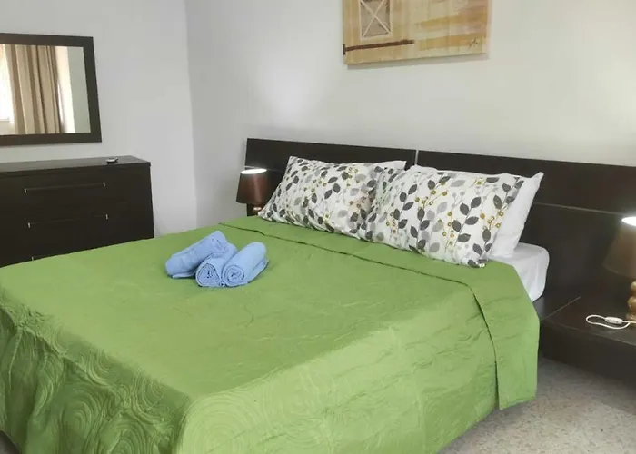 San Salvatore * Saint Julian's