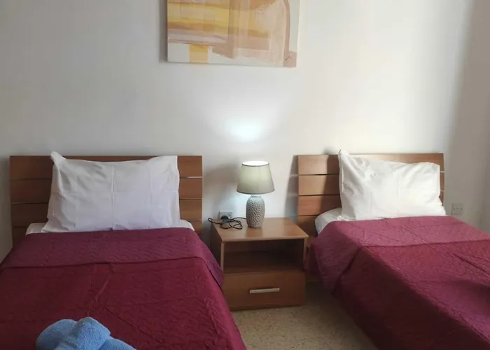 San Salvatore בית הארחה