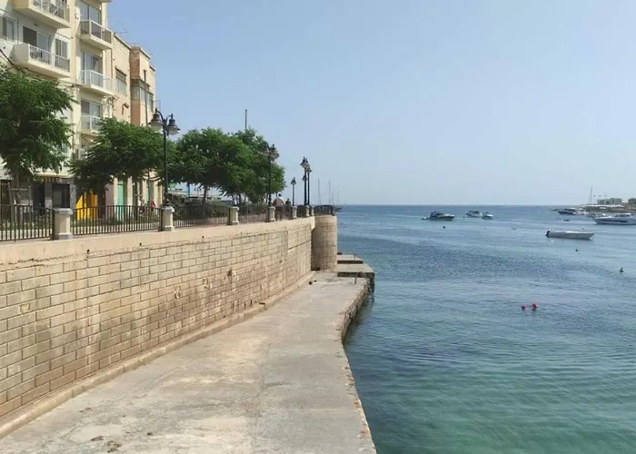 San Salvatore 招待所 Saint Julian's