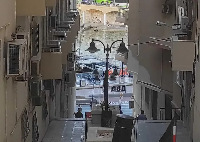 San Salvatore בית הארחה *