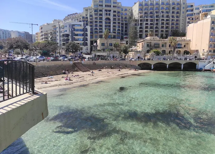 San Salvatore בית הארחה Saint Julian's